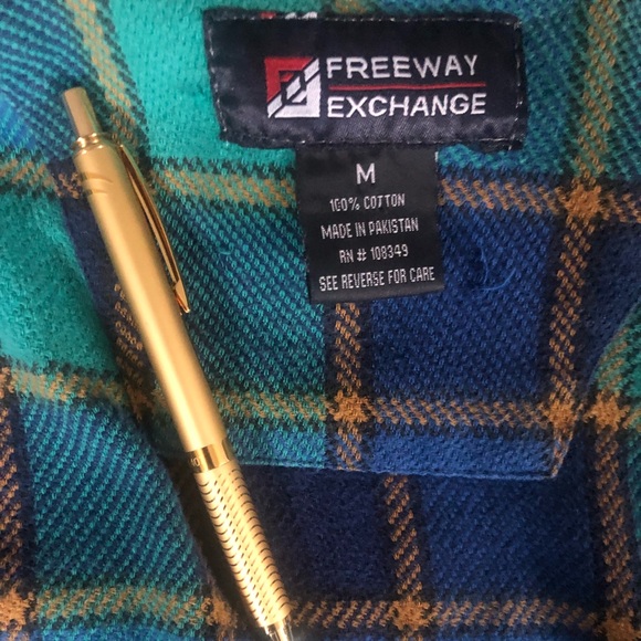 Vintage Freeway Exchange Flannel - Picture 4 of 4